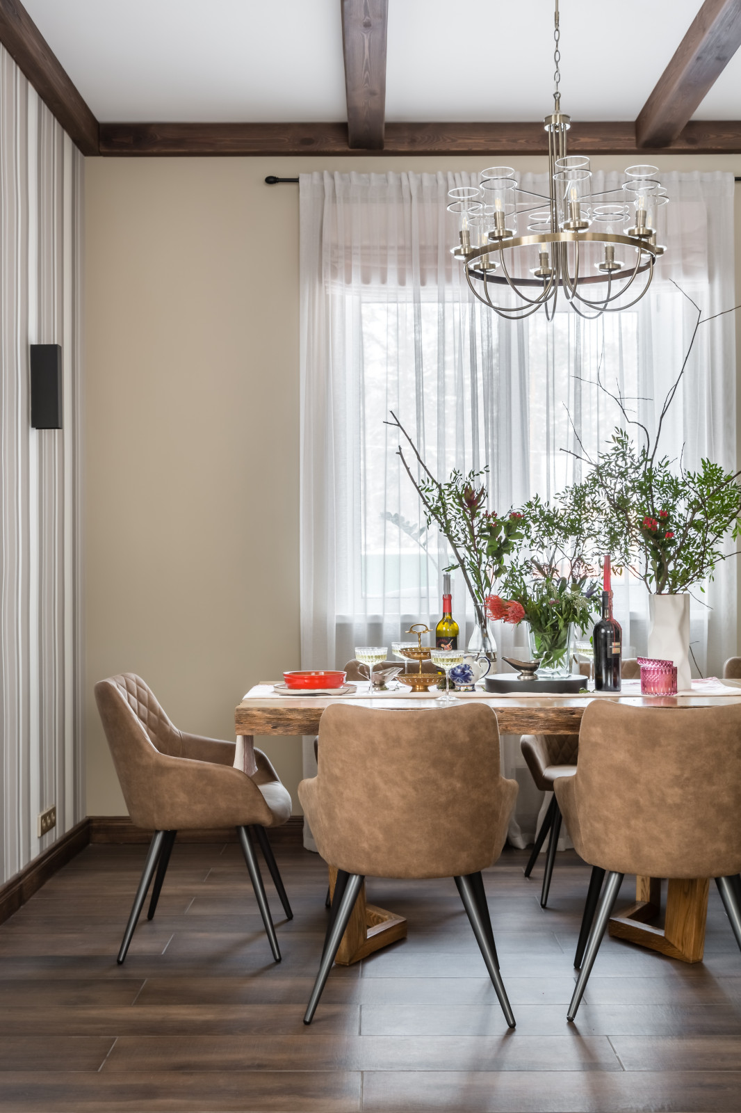 Семейная столовая