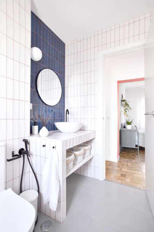 Subway Tiles with Charcoal Grout