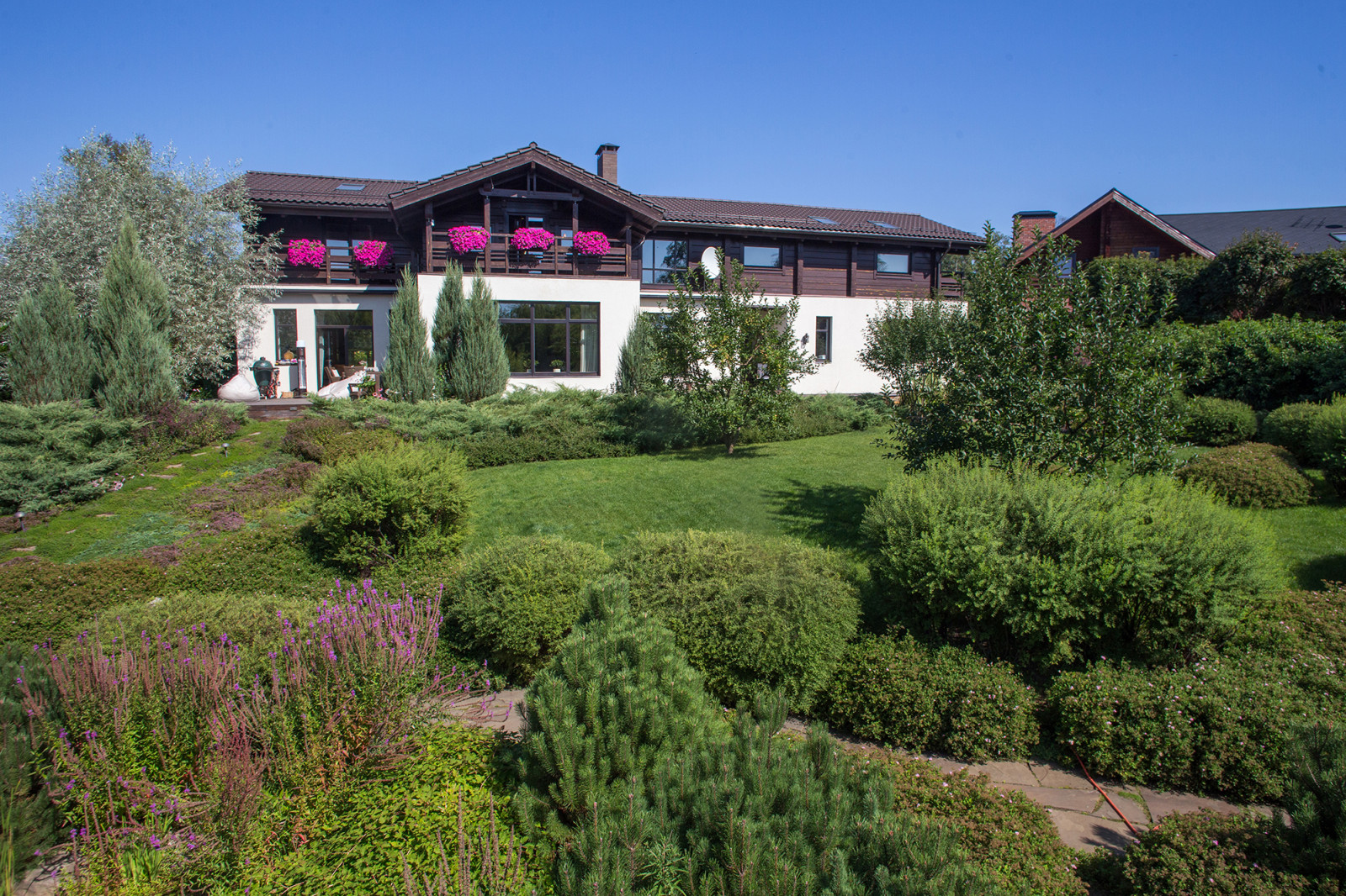 Garden of Elena Astashkina in Moscow Region