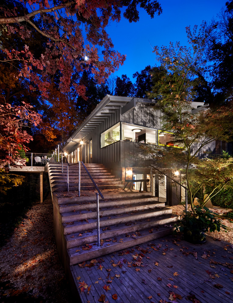 Inspiration for a contemporary exterior in Raleigh.