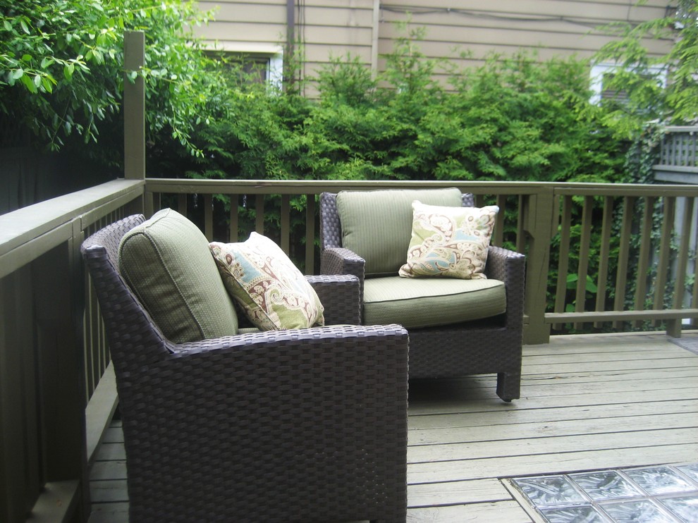 Deck - large transitional backyard deck idea in Toronto with no cover