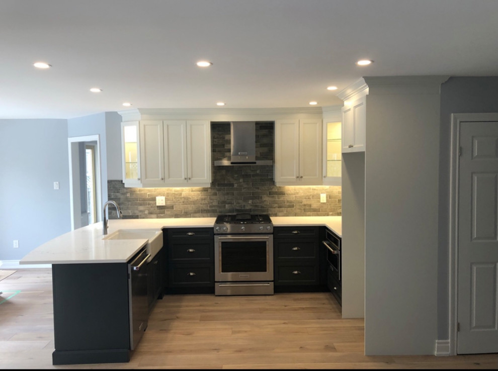 Hollywell Main Floor Remodelling