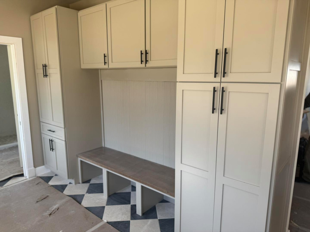 Mudroom Built-in 7