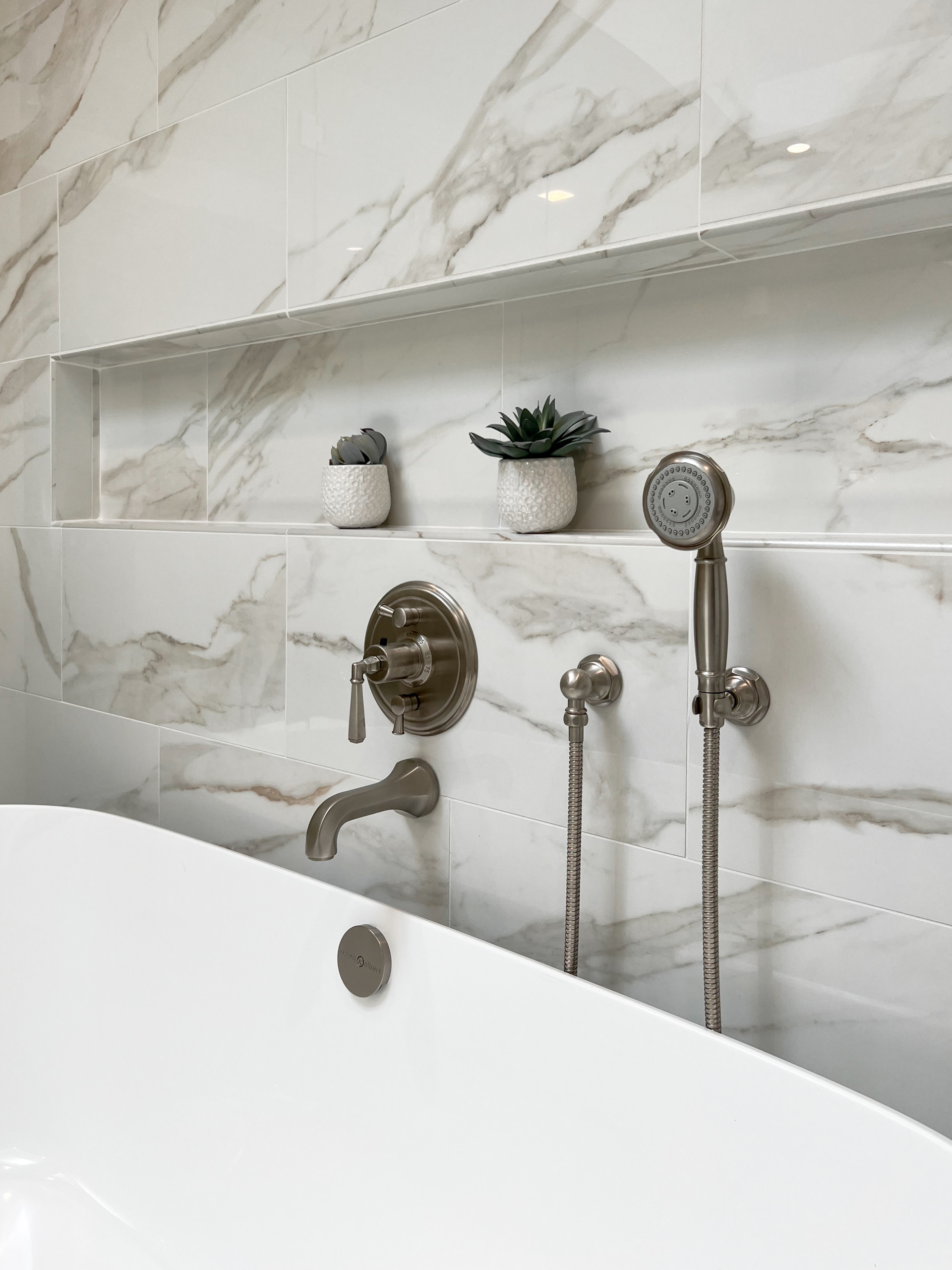 Bathroom Hardware You'll Love in 2024