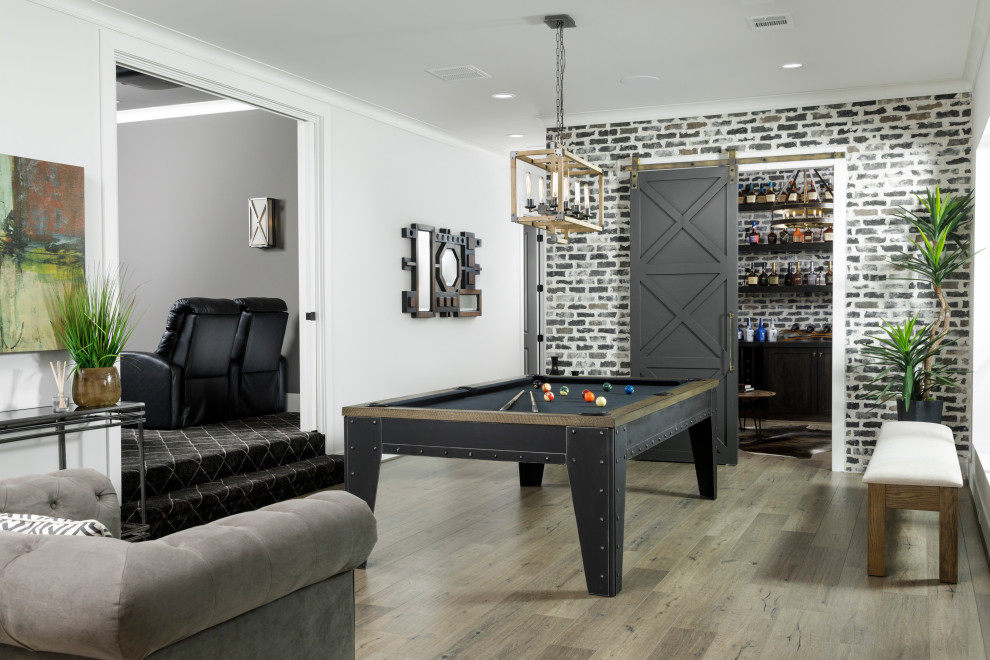 Transitional home design photo in Houston
