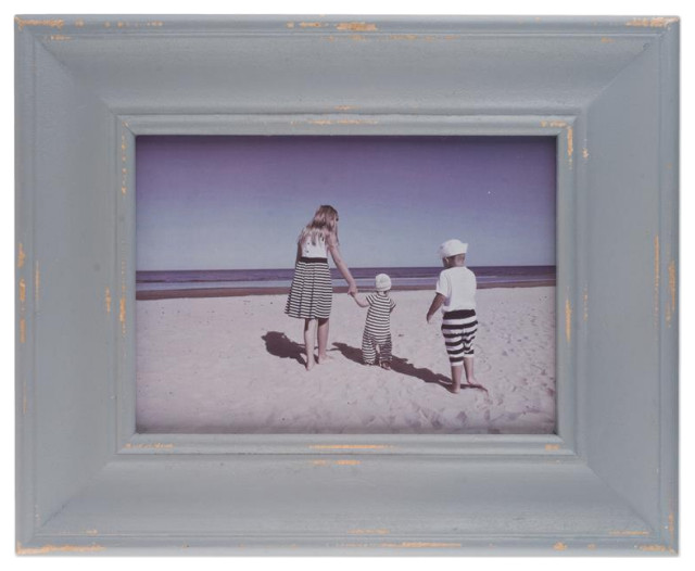 DII 5x7" Farmhouse Wood and Glass Picture Frame in Distressed Gray