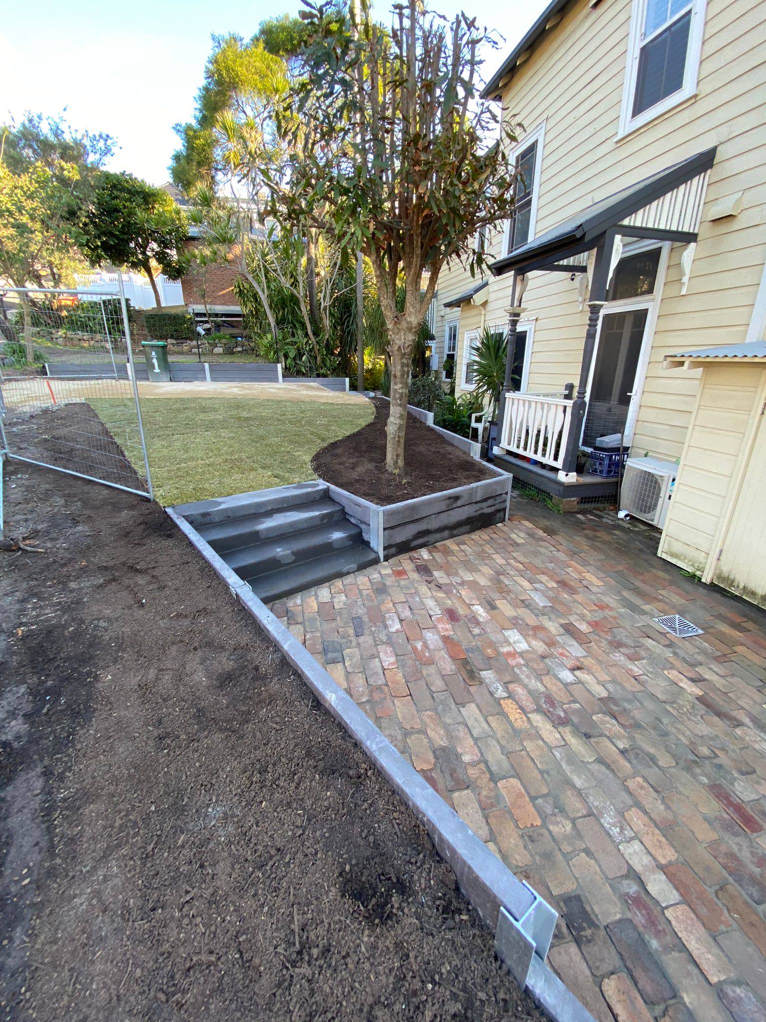 Live to Dig: Landscaping