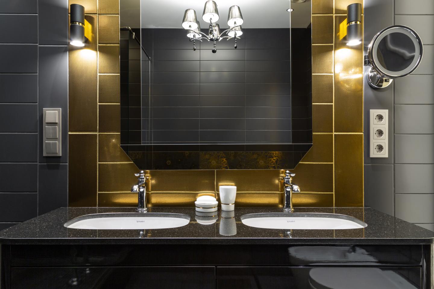 Тихвинская, 39