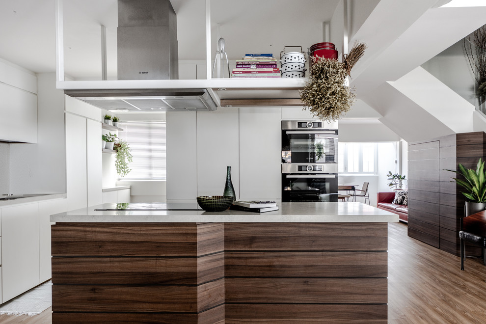 Example of a minimalist kitchen design in Singapore