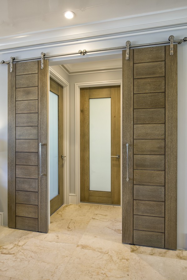 Minimalist hallway photo in Denver