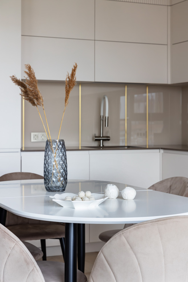 Реализованная квартира в ЖК Макаровский. Кухня-гостиная