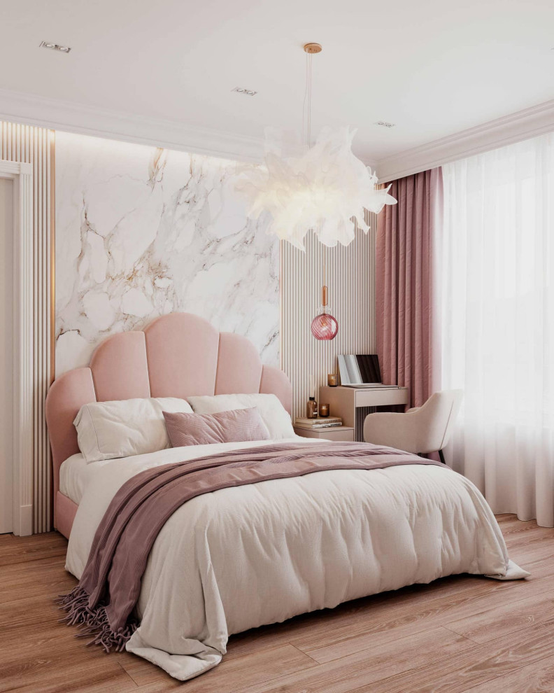 Inspiration for a transitional bedroom in Moscow.