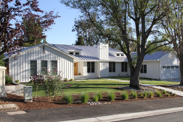 Contemporary Ranch style Home contemporary-exterior