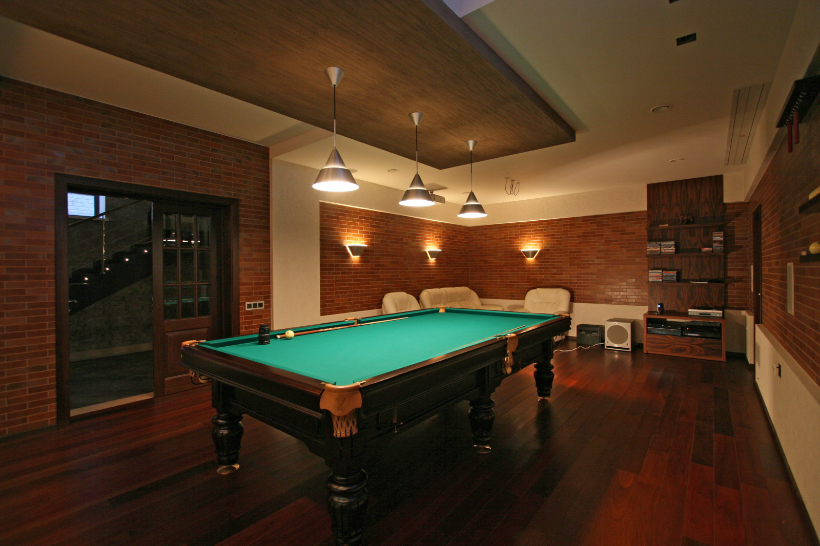 Бильярдная и домашний кинотеатр