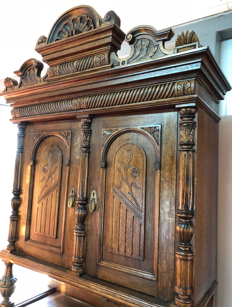 Мастерская "КРАКЕЛЮР" Антикварная мебель