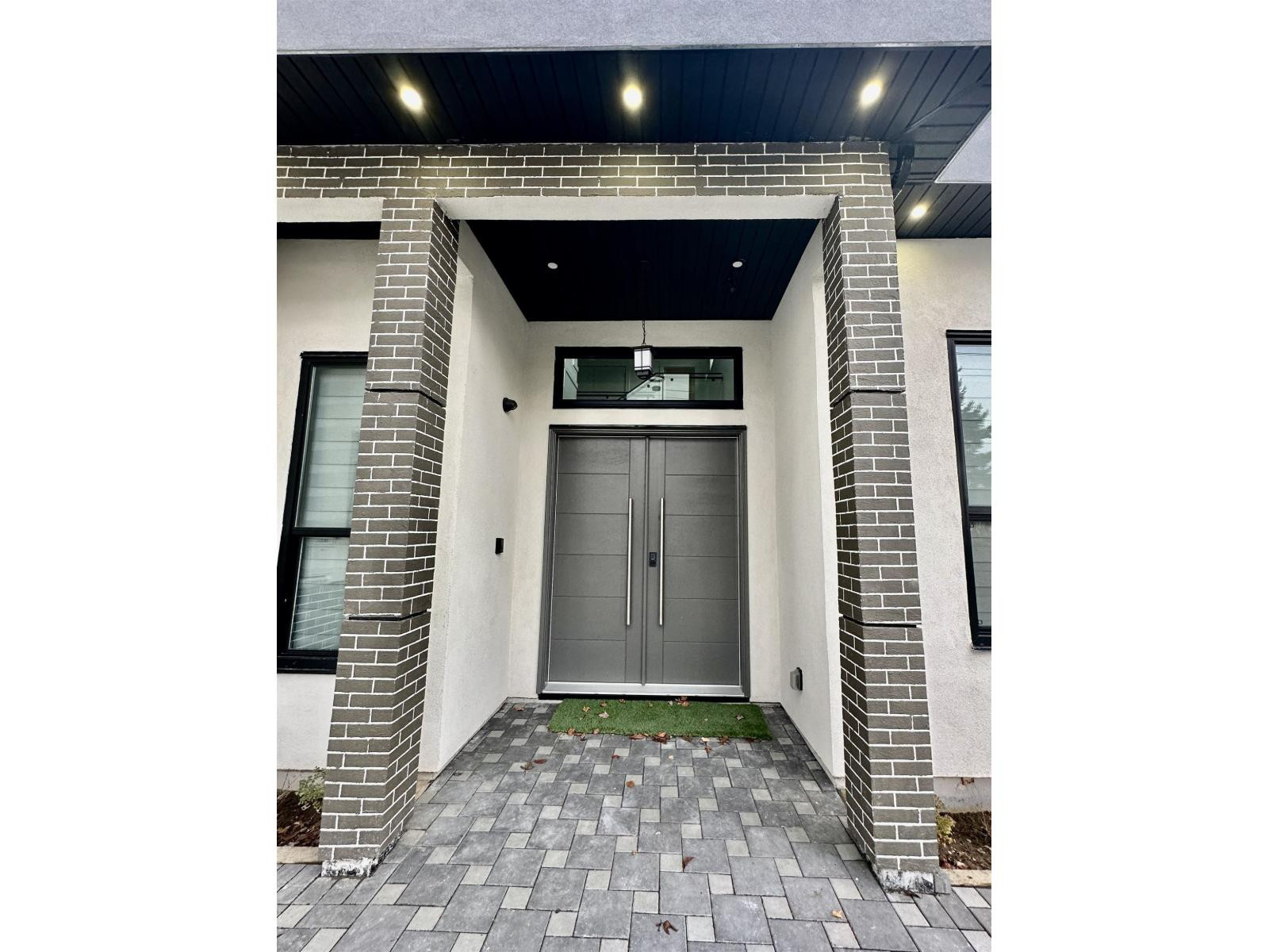 Custom Home | Cambridge, ON