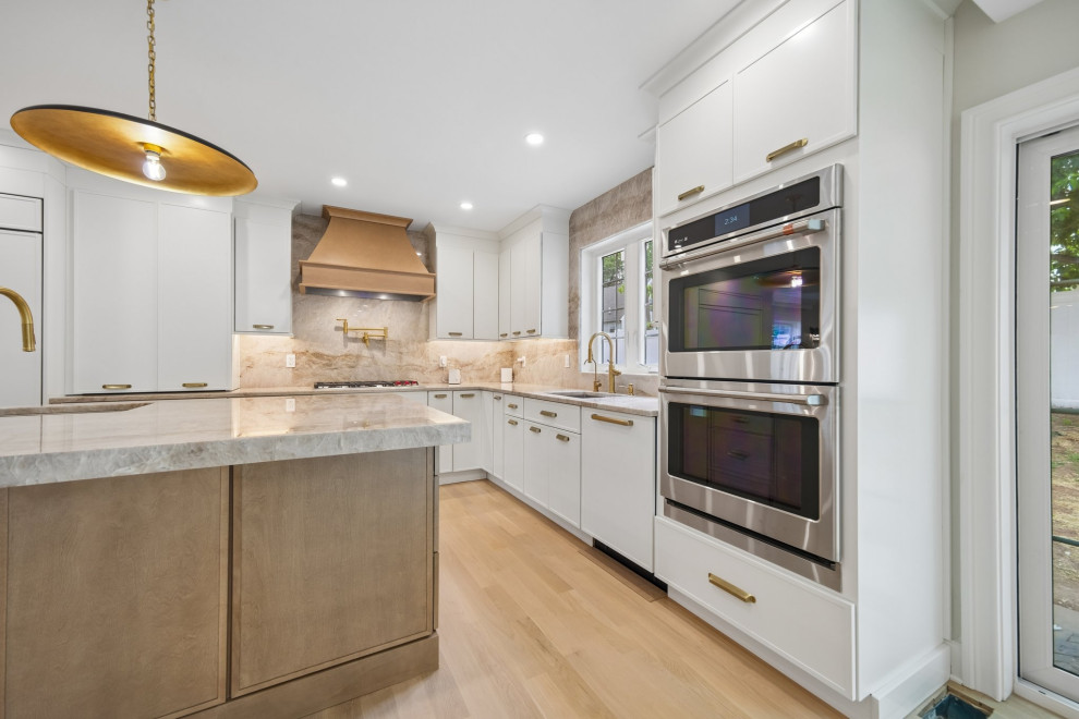 Kitchen Range Hood & Double Wall Oven in Teaneck, NJ