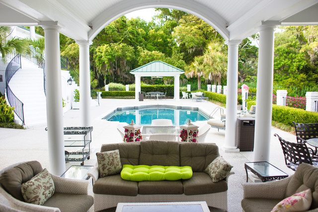 Custom Homes contemporaneo-piscina