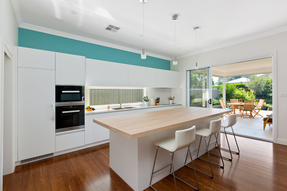 Manly Vale - Beach Style - Kitchen - Sydney - by GJ Gardner Homes ...
