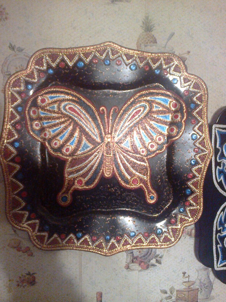 Декоративные тарелки