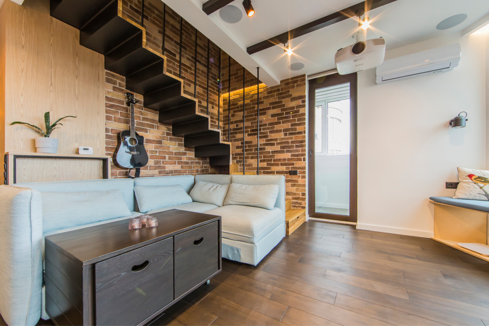 Лестница на второй этаж