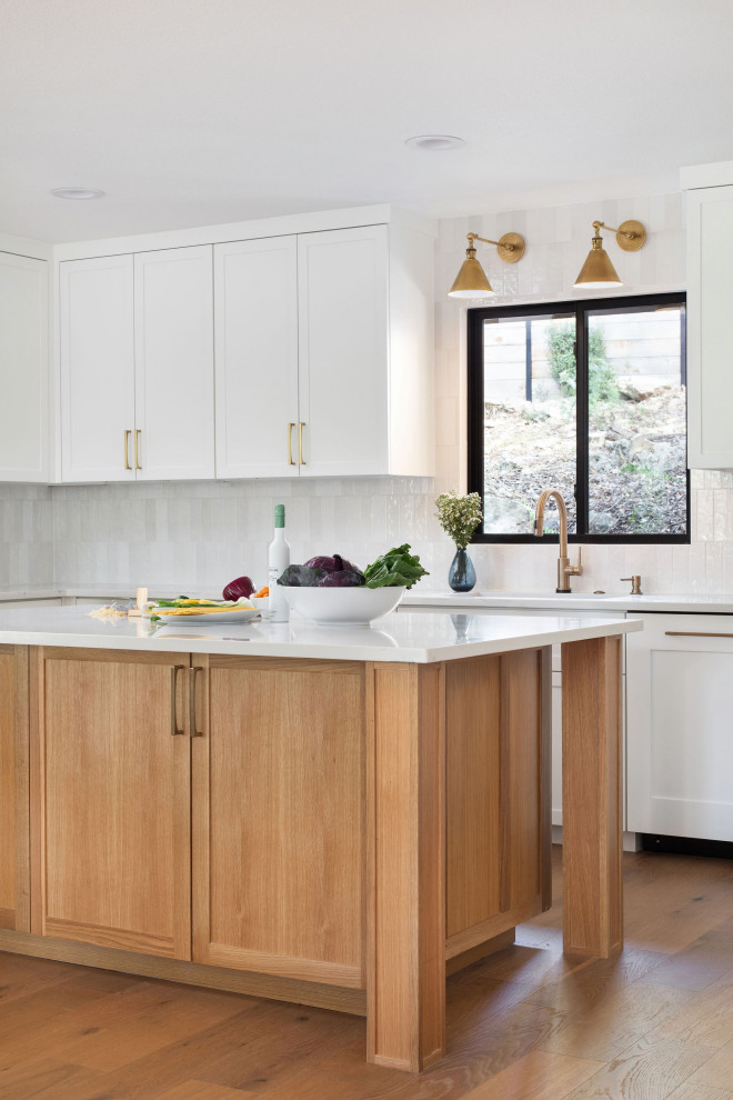 Inspiration for a transitional kitchen remodel in Austin