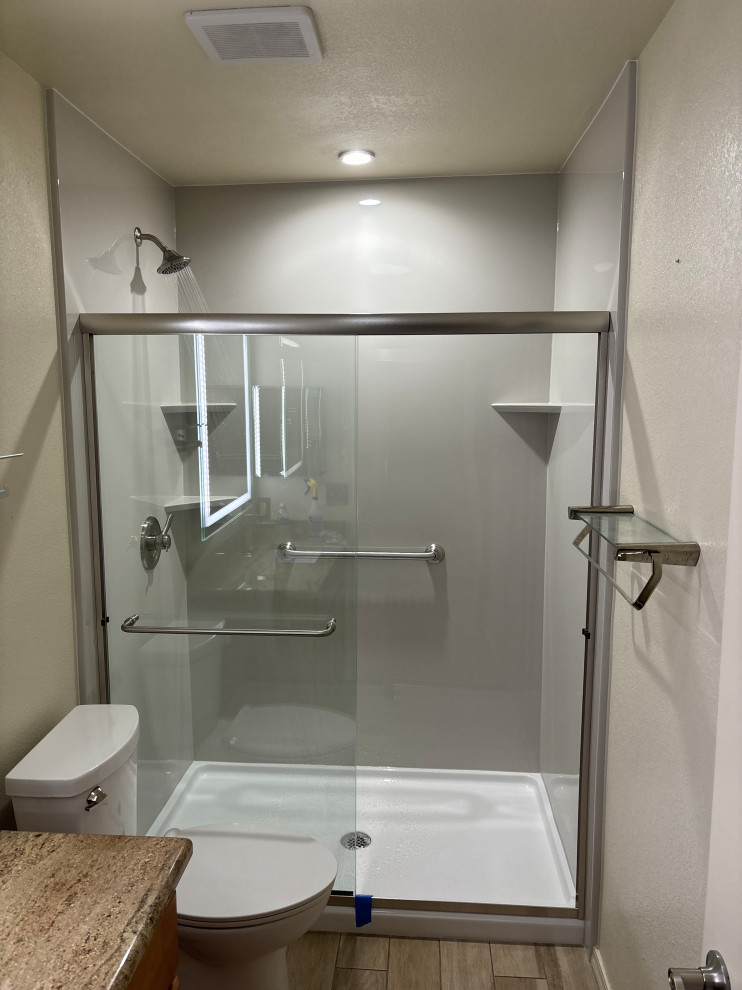 Bathroom - bathroom idea in Austin