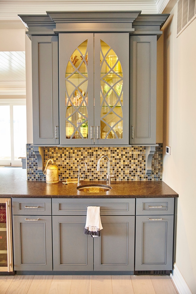 Kitchen - transitional kitchen idea