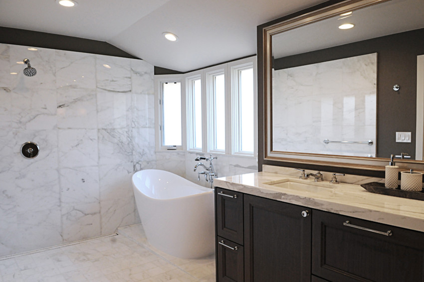 Links Point Master Bath