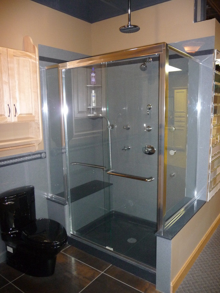 Example of a transitional home design design in Denver