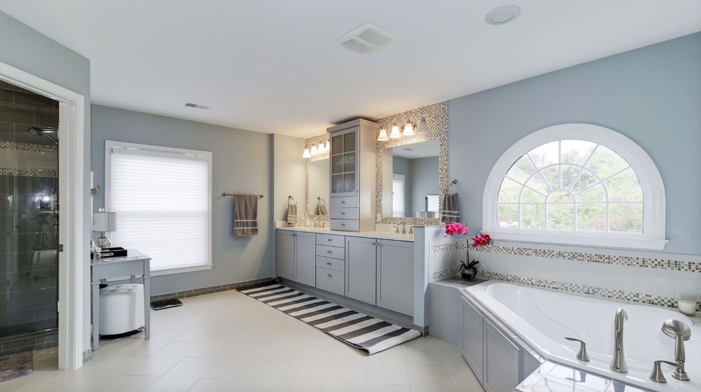 Inspiration for a transitional home design remodel in DC Metro