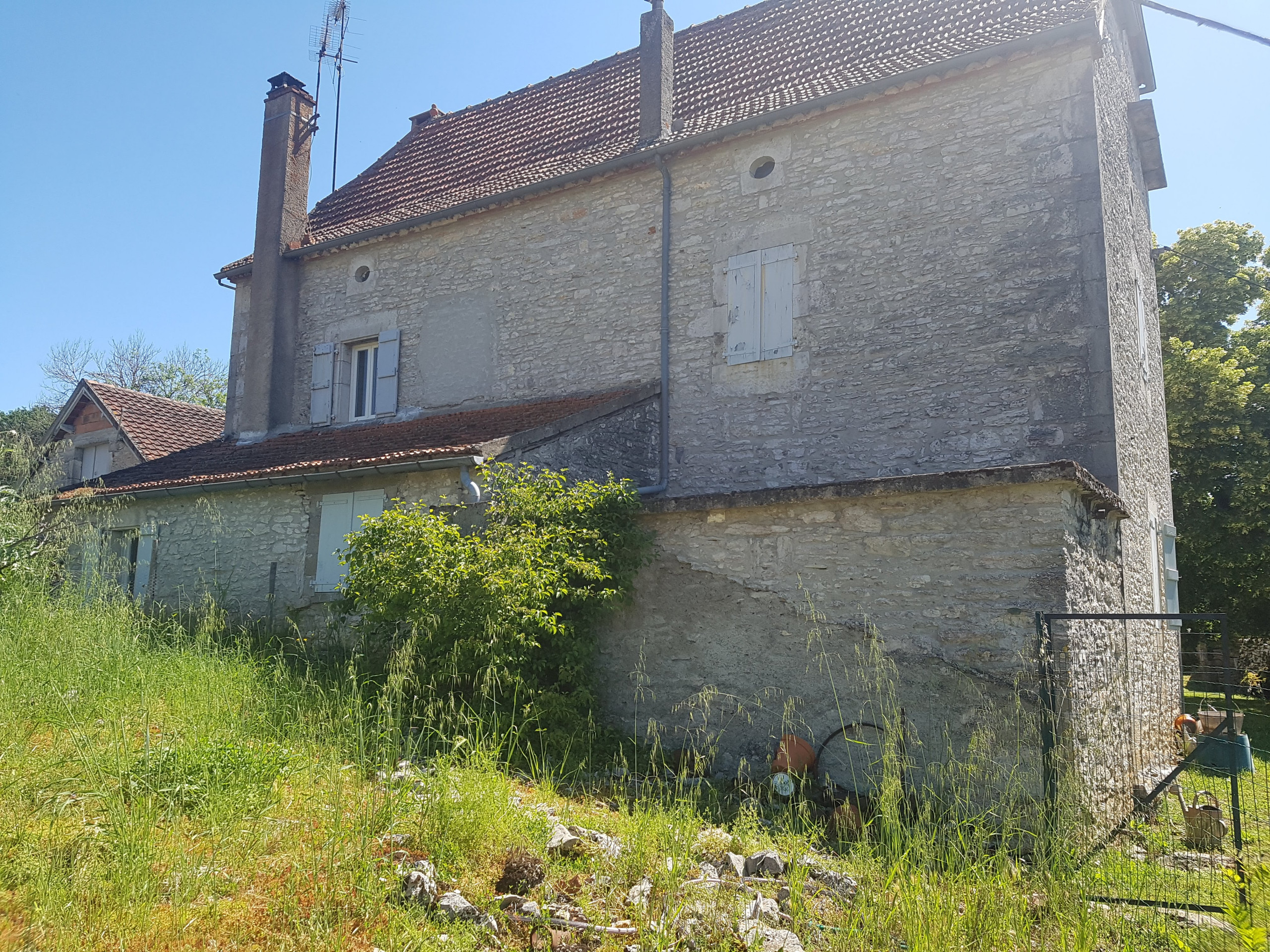 Ext 2 (Avant)