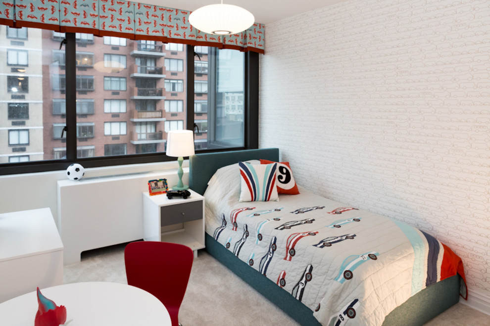 Design ideas for a small contemporary kids' room for kids 4-10 years old and boys in New York.