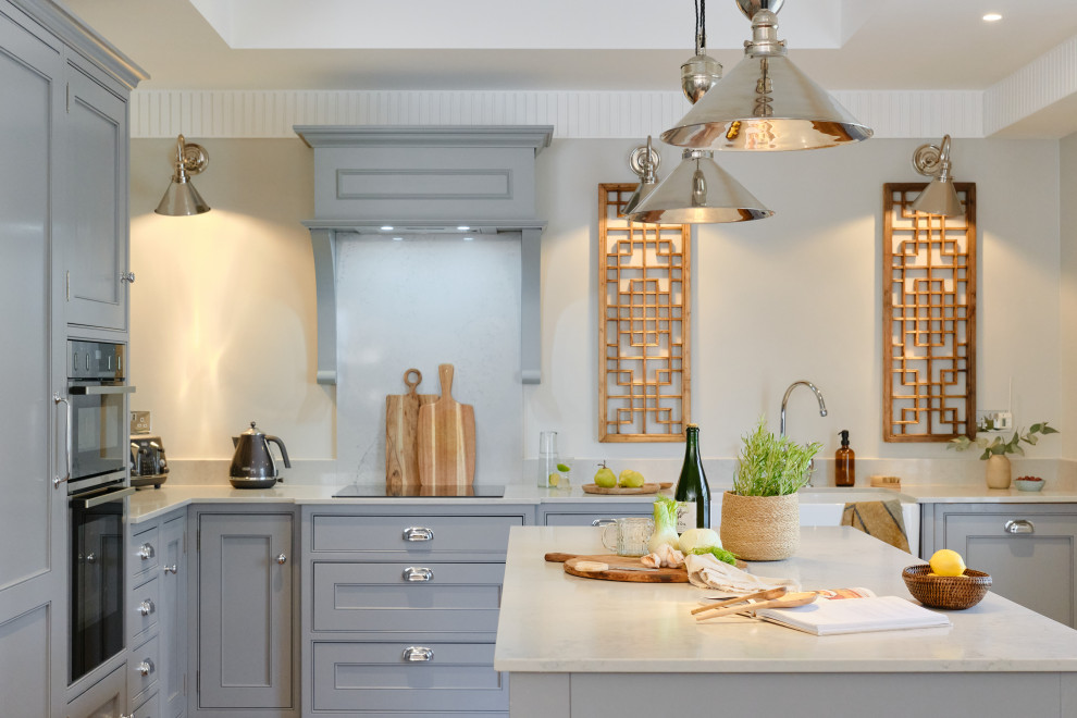 Design ideas for a classic kitchen in Cornwall.