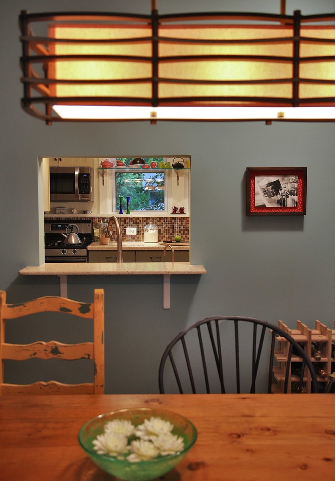 Kitchen - transitional kitchen idea in DC Metro