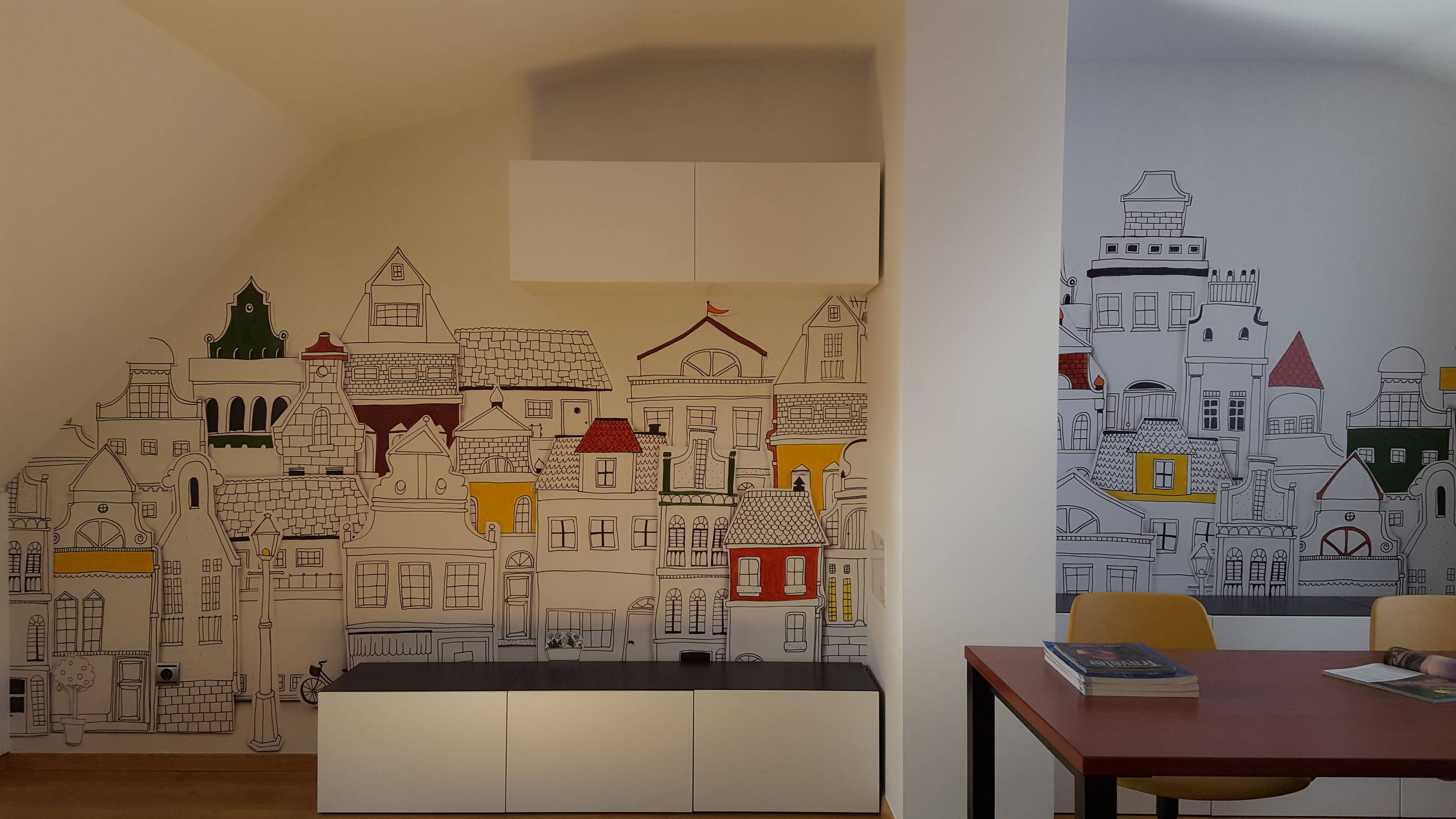 Remodelación de habitación en buhardilla para espacio multifuncional