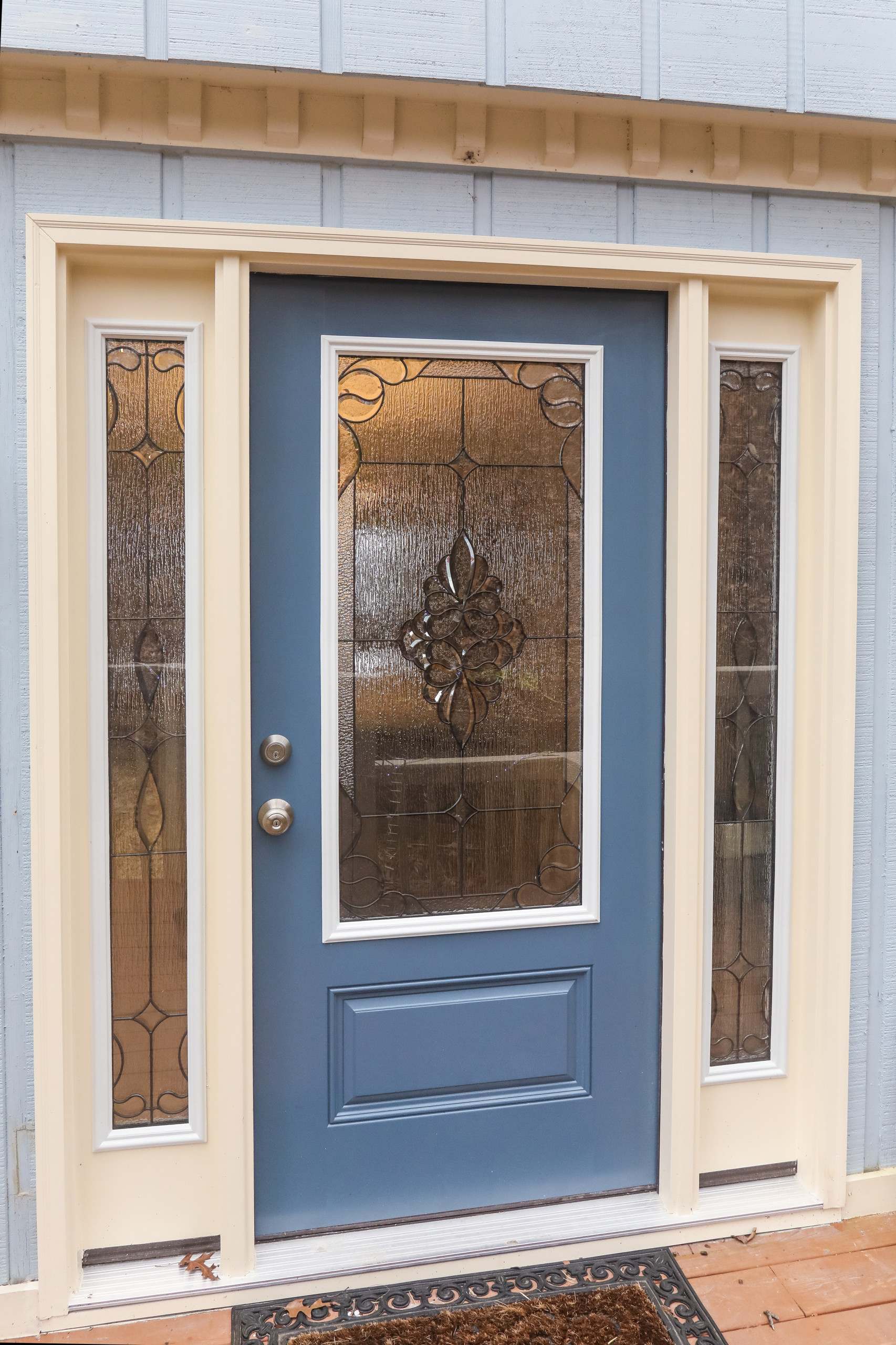 Gainesville Lake Home Remodeling - Kitchen, Butler's Pantry & Laundry