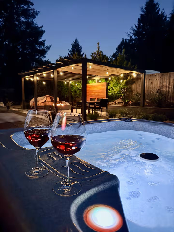 Sebastopol Backyard Retreat