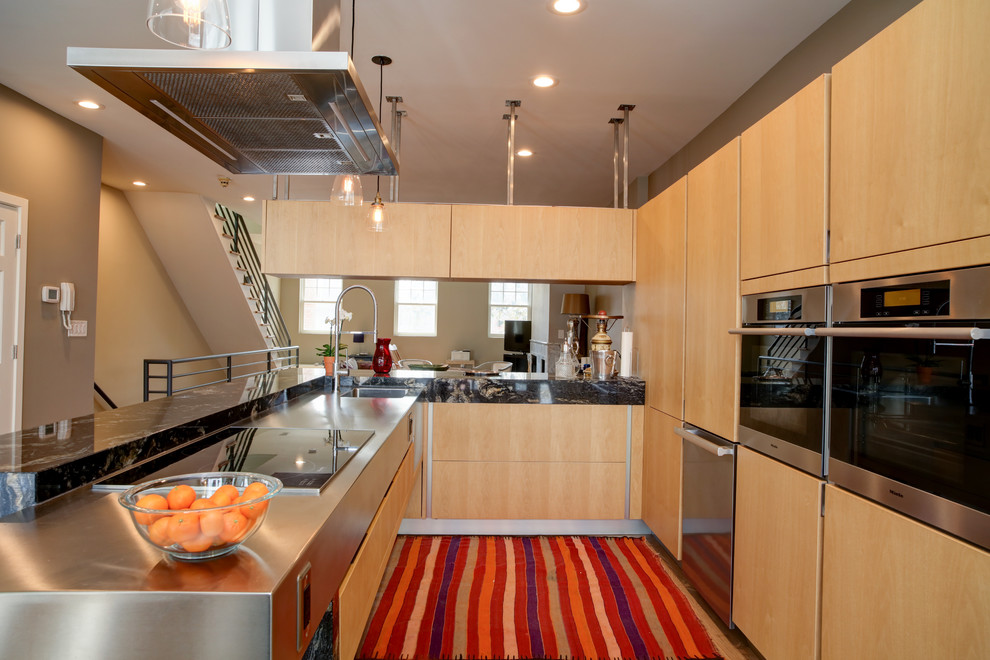 Example of a transitional kitchen design in Baltimore