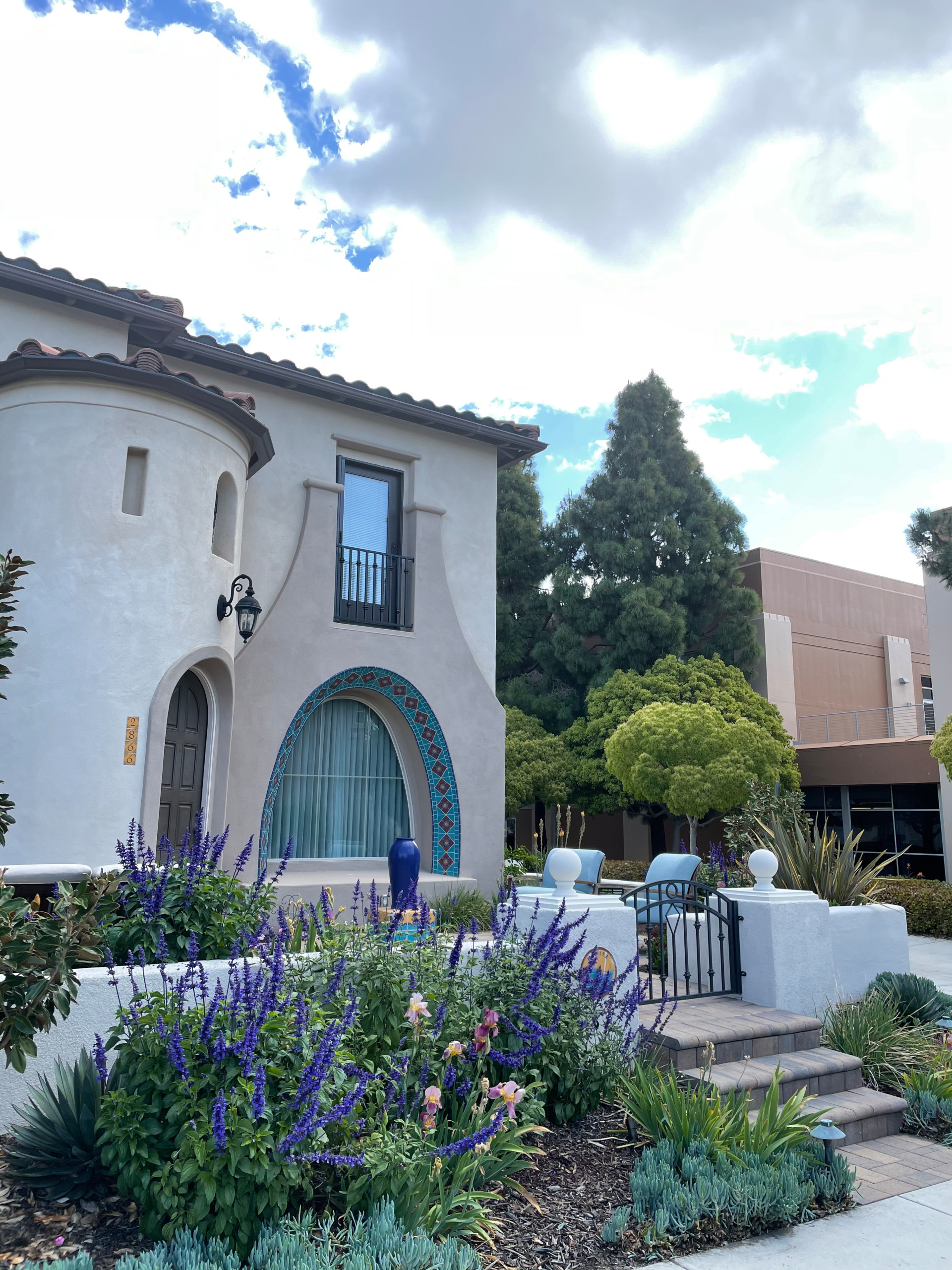 Mediterranean Resort Living