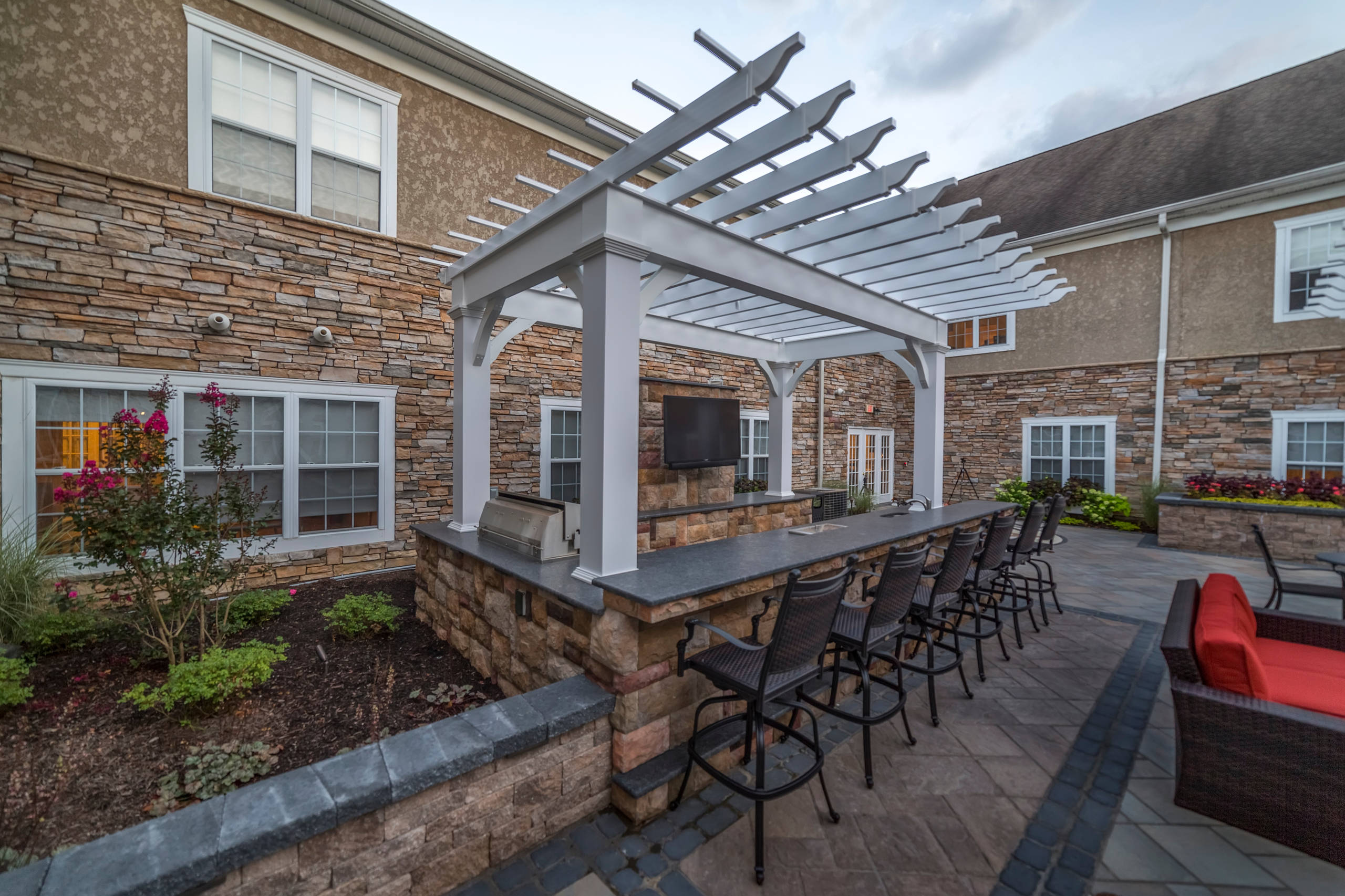 Hamilton NJ Interior Courtyard