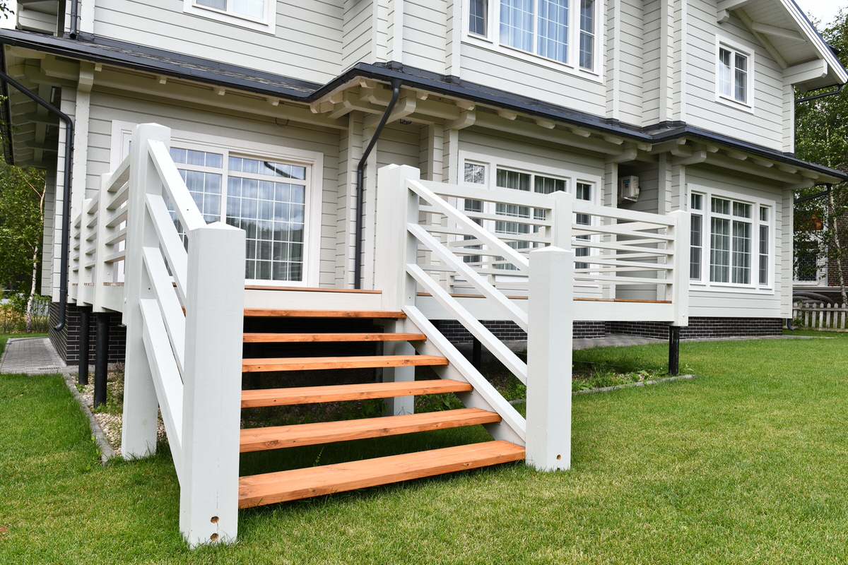 Терраса и дом