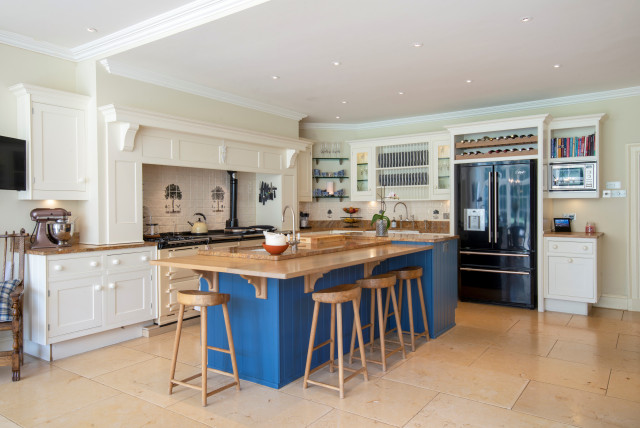 Approved Used, Smallbone of Devizes Kitchen traditional-kitchen