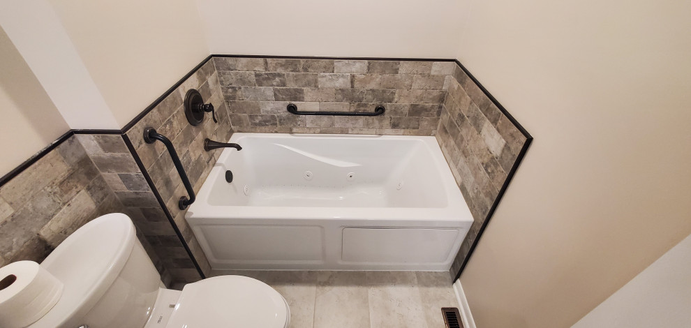 Whirlpool tub
