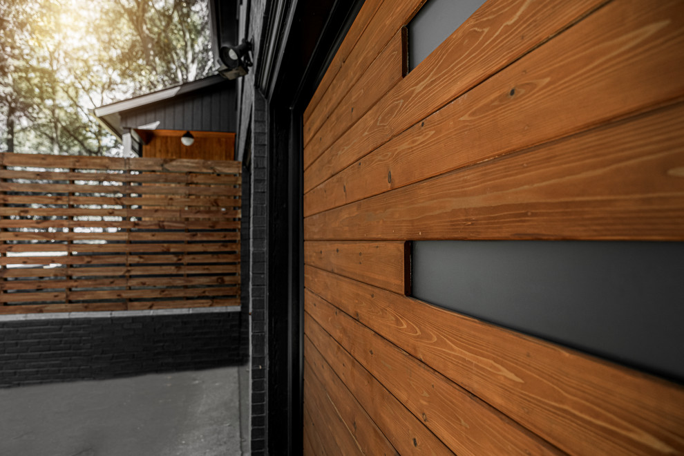 Exterior Modern Makeover