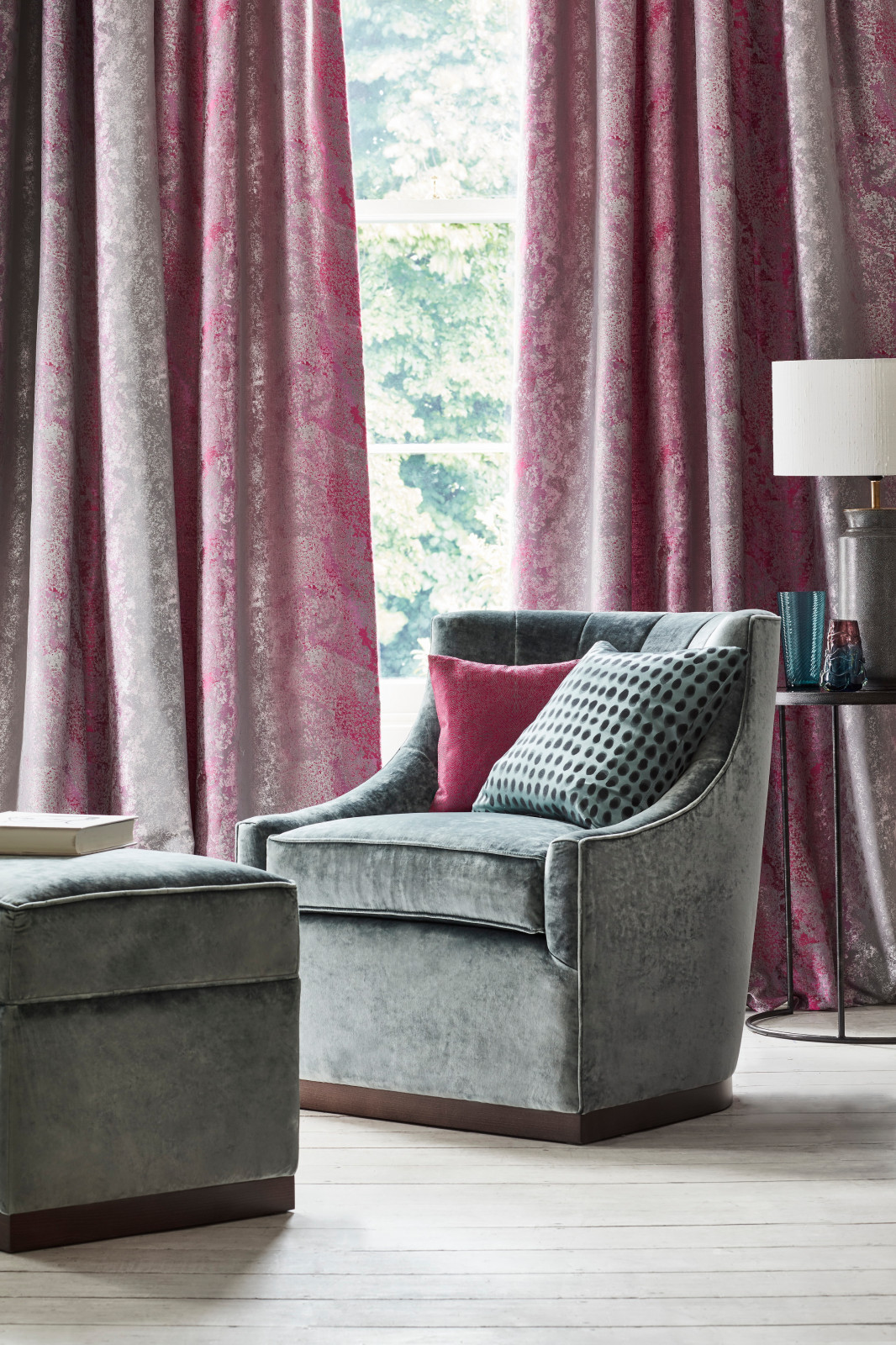 Ткани James Hare 2016: коллекции Constellation и Kaleidoscope