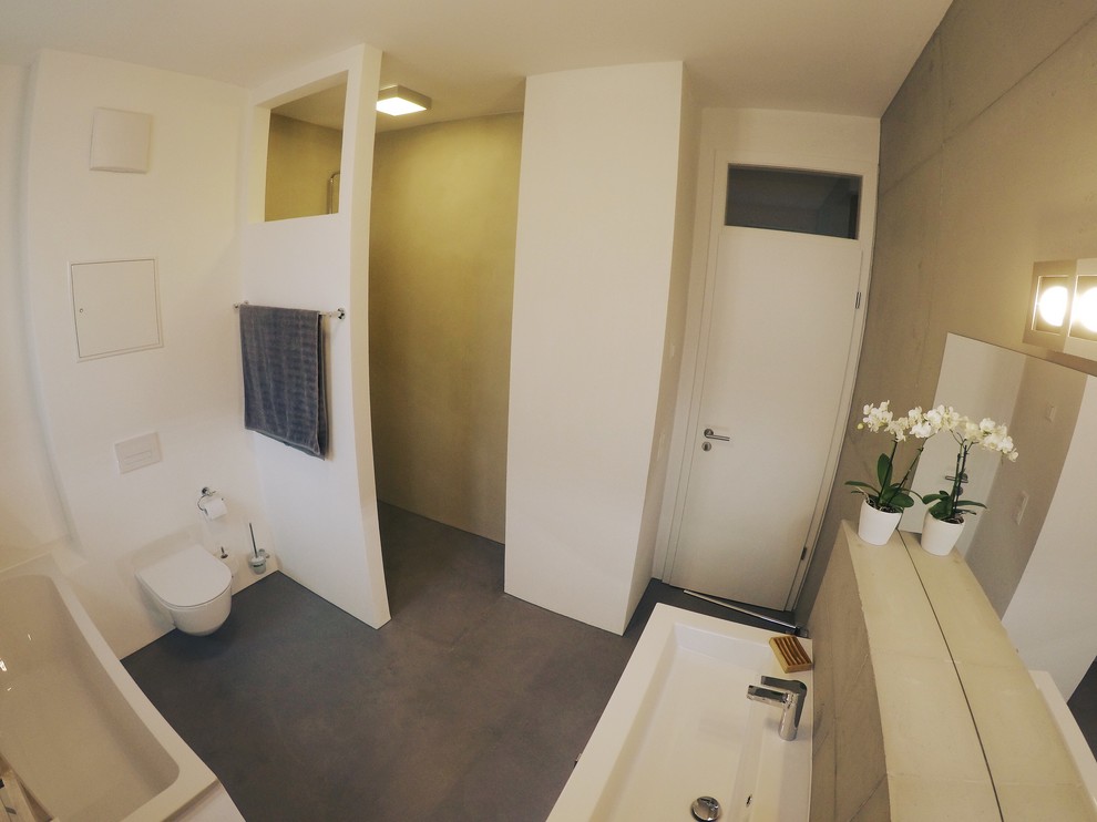 Industrial Badezimmer in Stuttgart