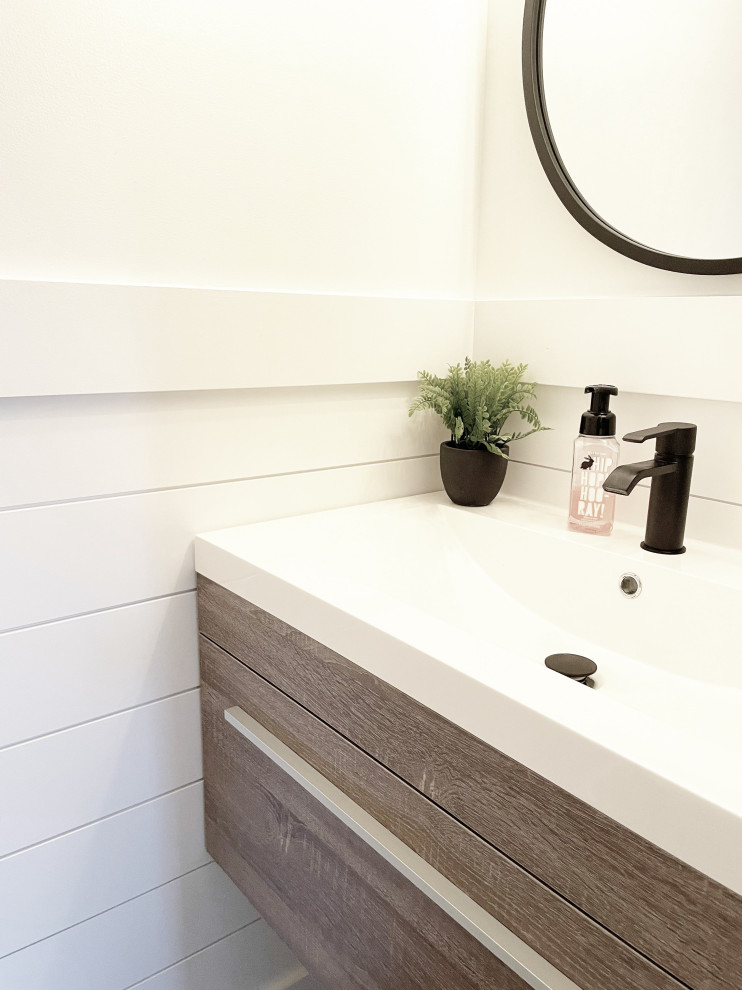PROJECT FELT POWDER ROOM