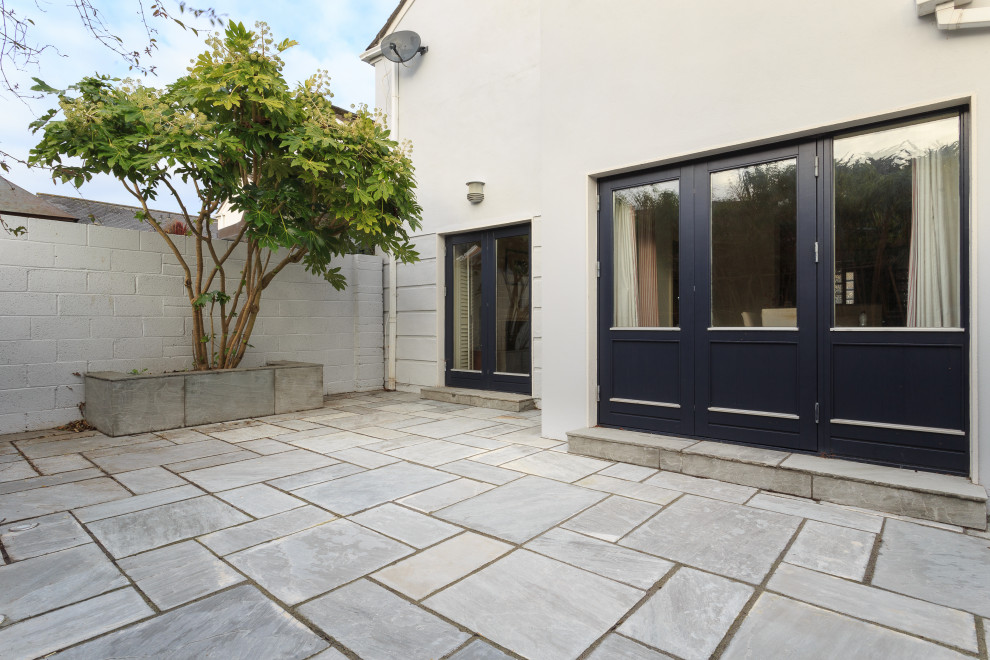 Kandla Gey Paving Slabs Garden Slabs Mews House Modern Garden