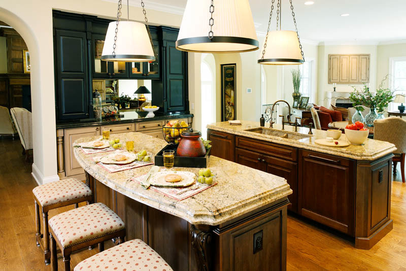 Inspiration for a transitional kitchen remodel in Indianapolis